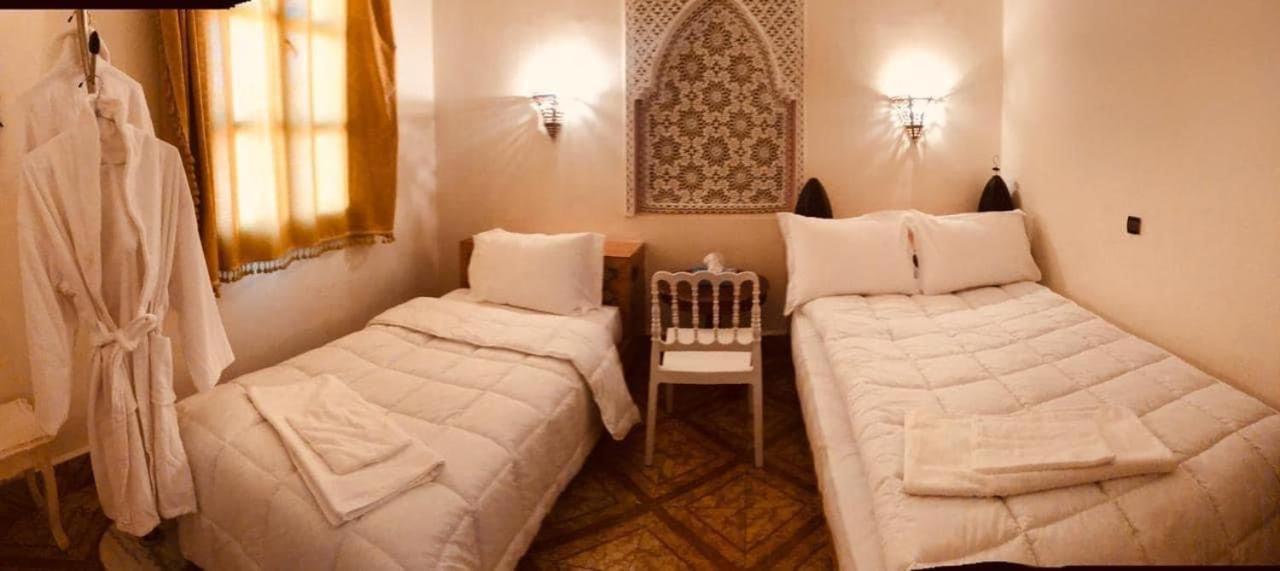Hotel La Renaissance Tata Ngoại thất bức ảnh