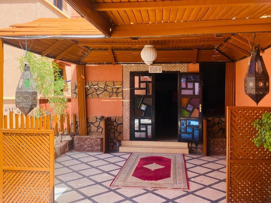 Hotel La Renaissance Tata Ngoại thất bức ảnh